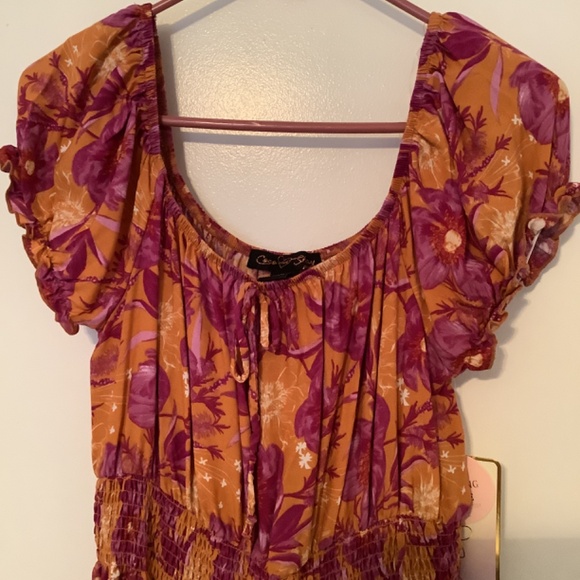 Coco and Shay dress long, Short sleeves, Plus size - Picture 2 of 4